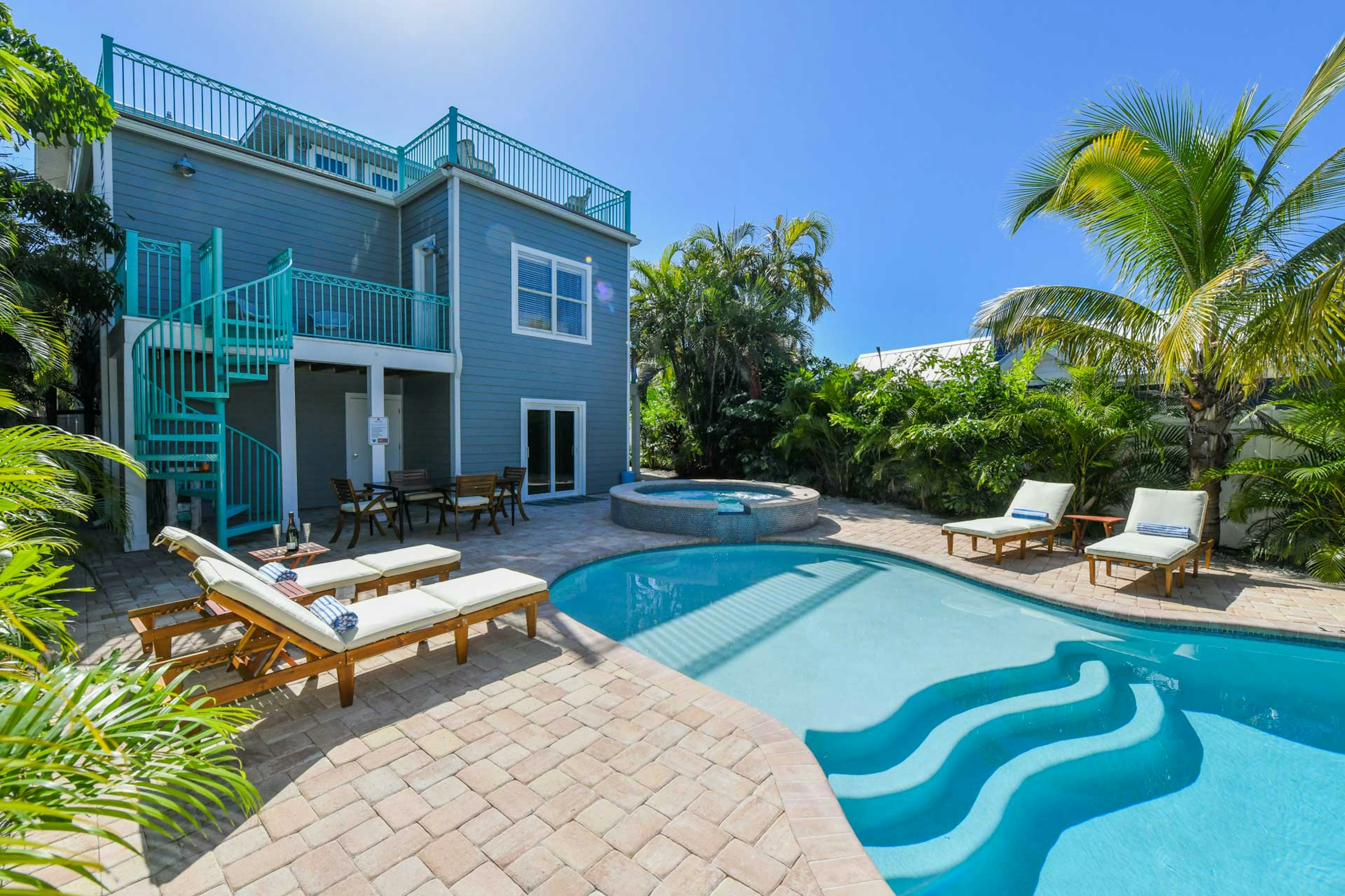 Private pool with in-ground spa