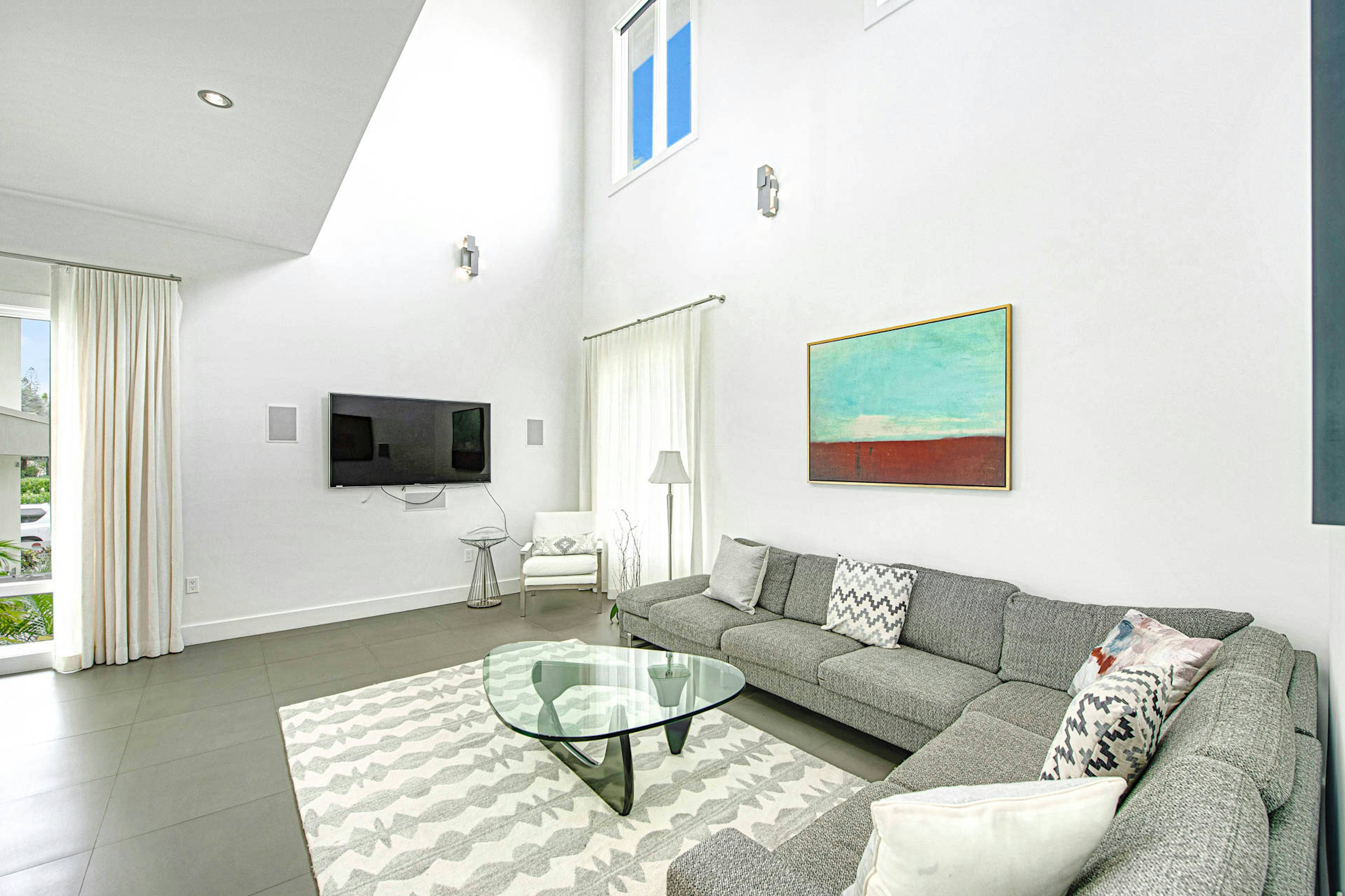Living Room with HDTV and WiFi Throughout Home