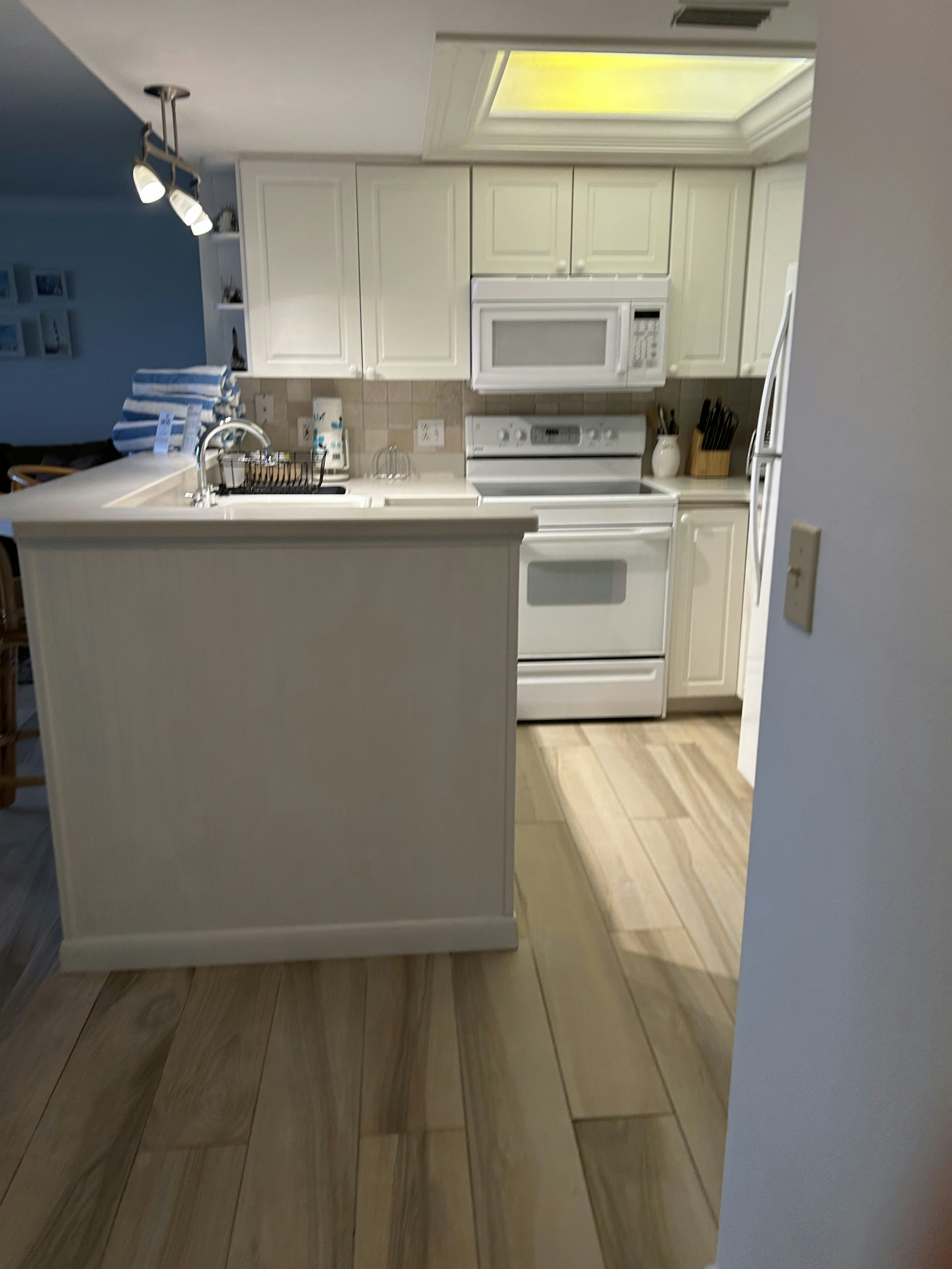 Midnight Cove II 211F, photo 4