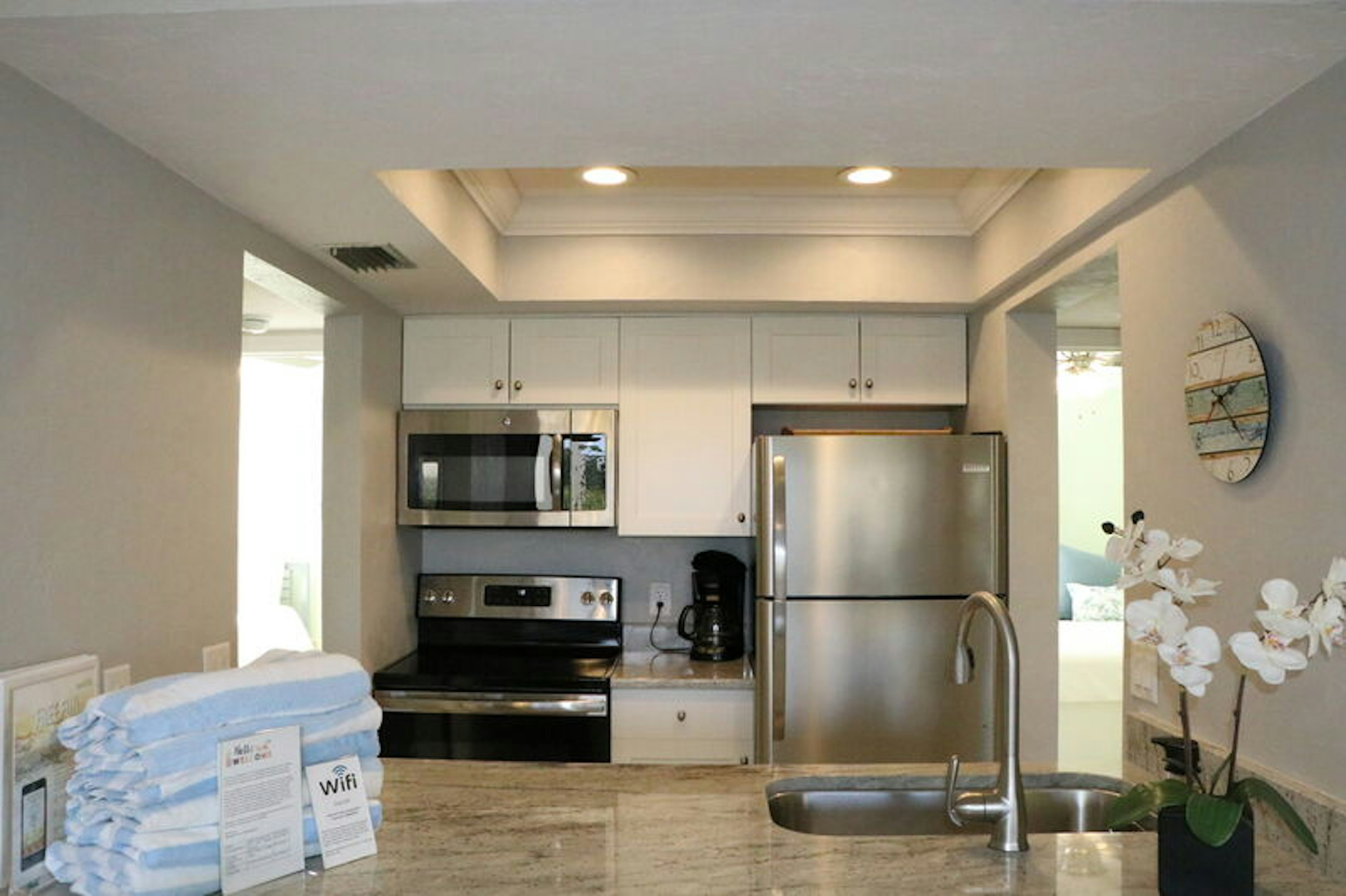 Midnight Cove II 433F, photo 3
