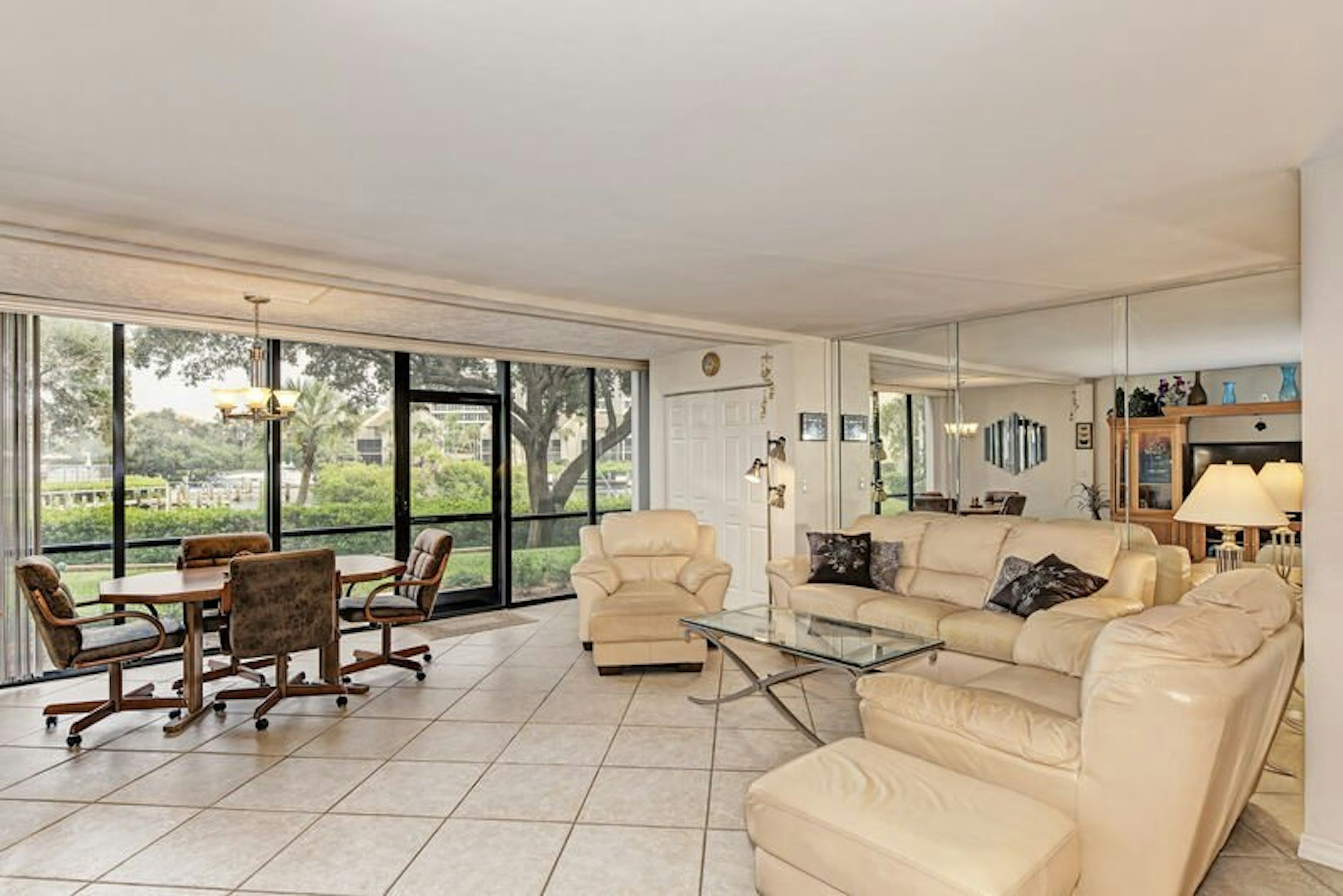 Midnight Cove II 810F, photo 5