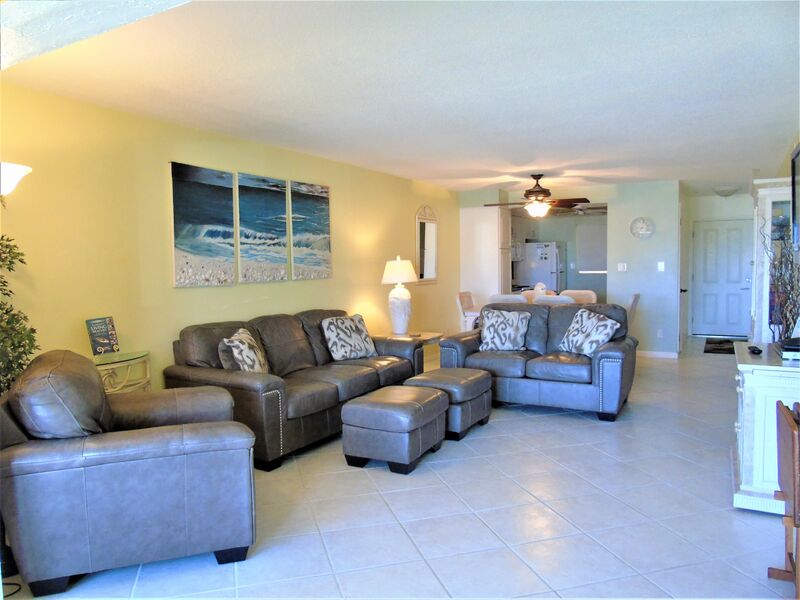 Sunset Royale - 214 photo 1