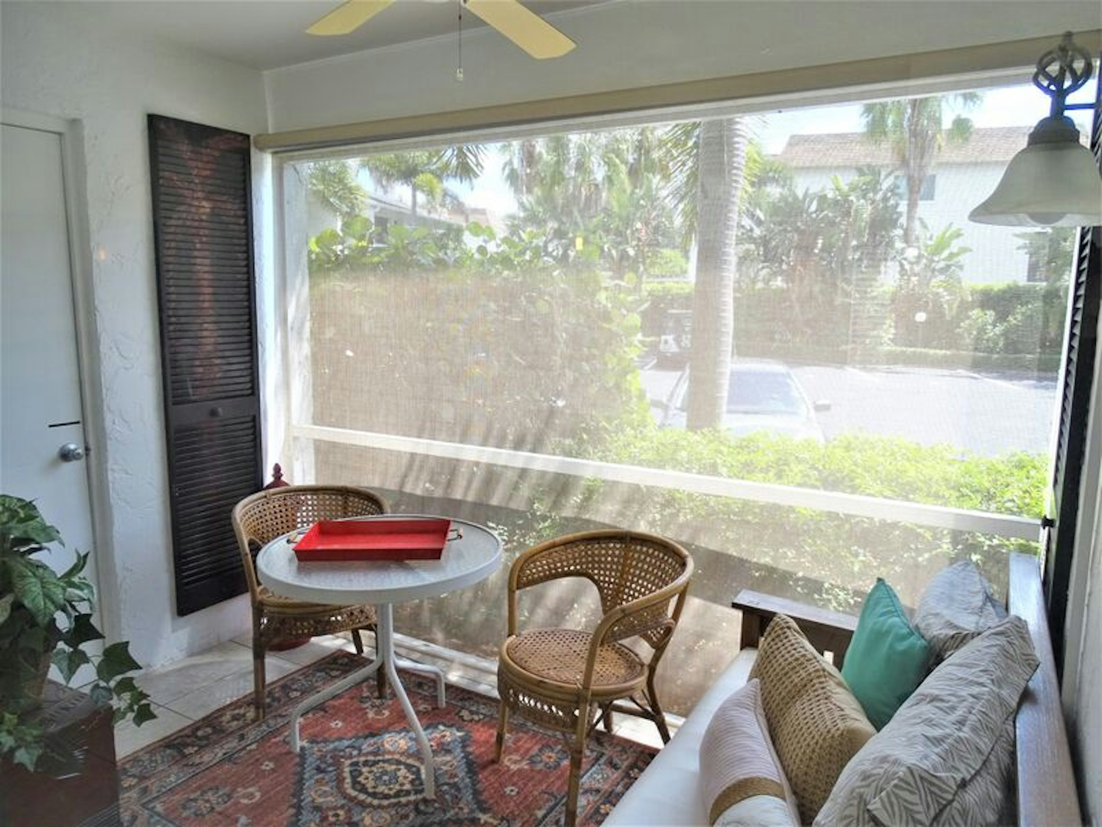 Slide image 4