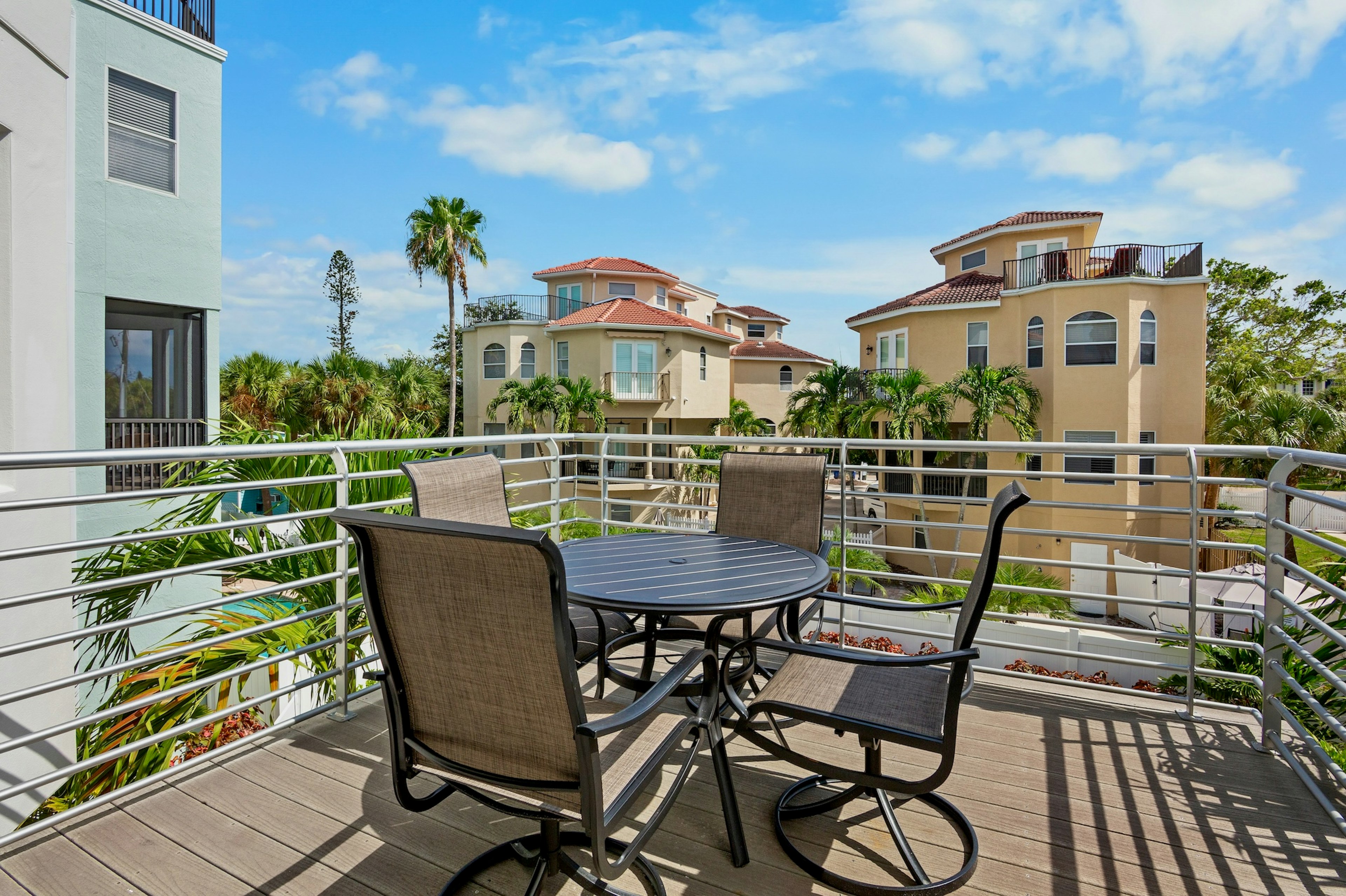 Balcony, Dining Area