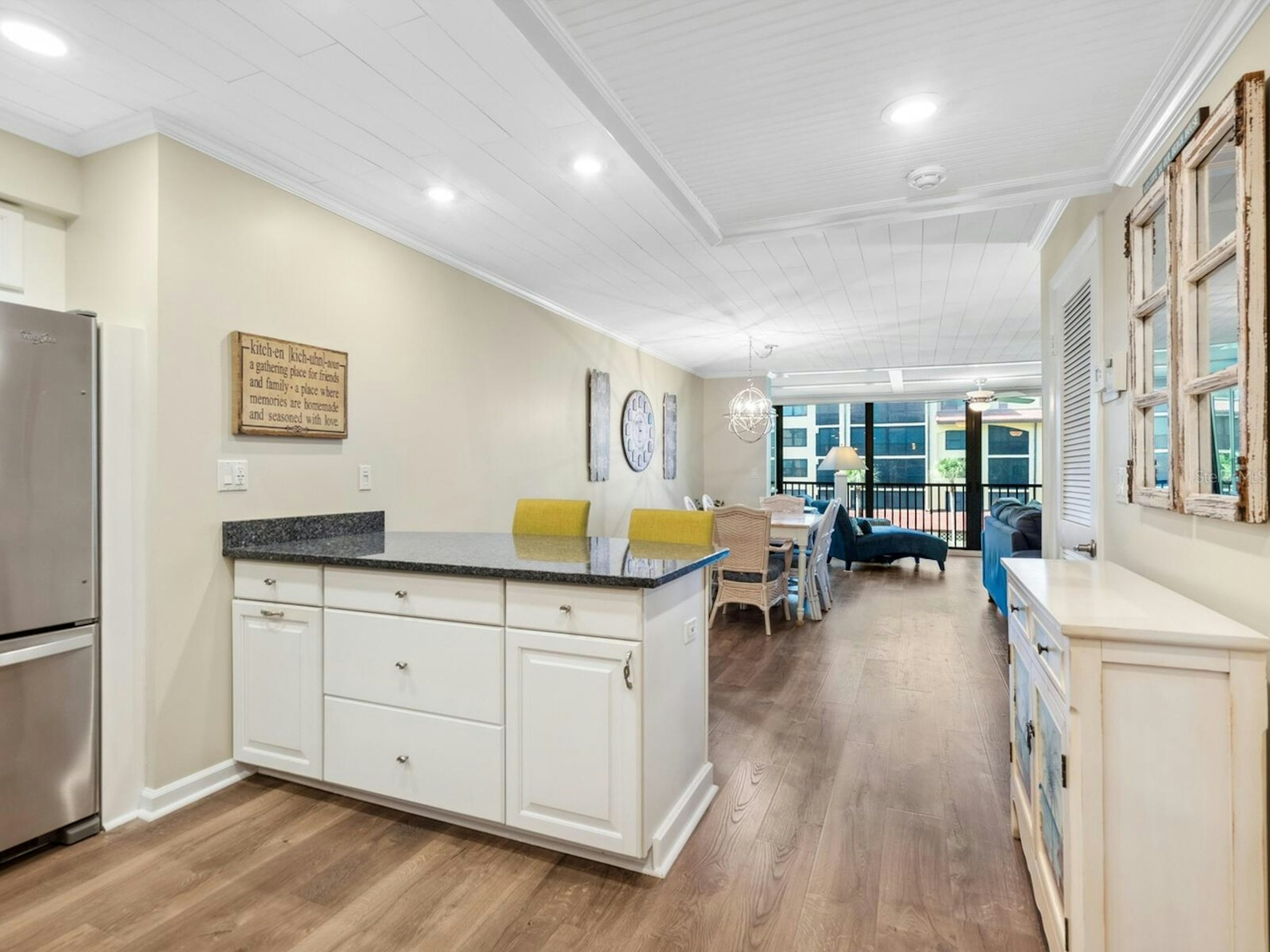 Tortuga Unit 205 - Tropical Sand Accommodations