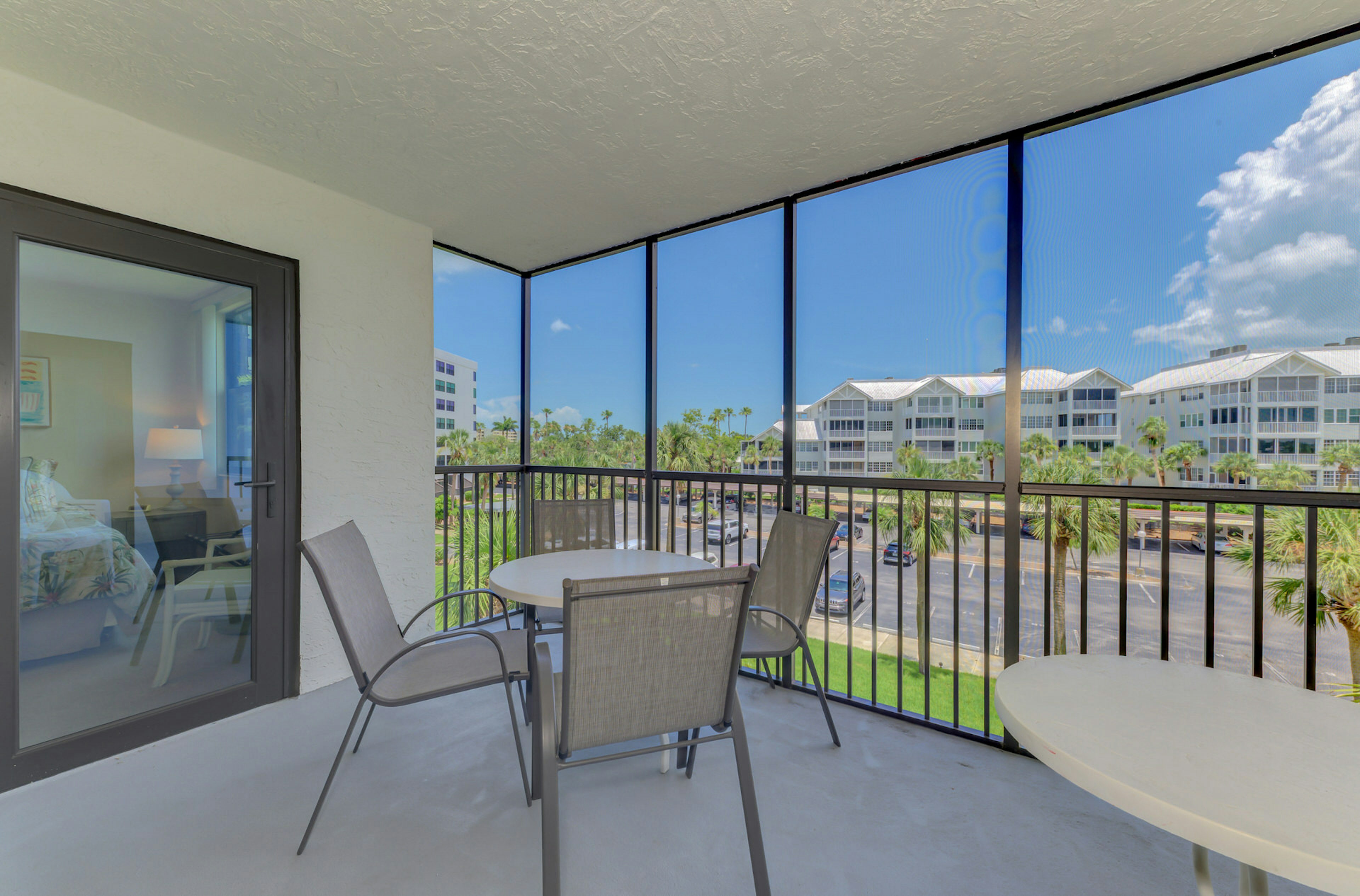 Screened-in Balcony