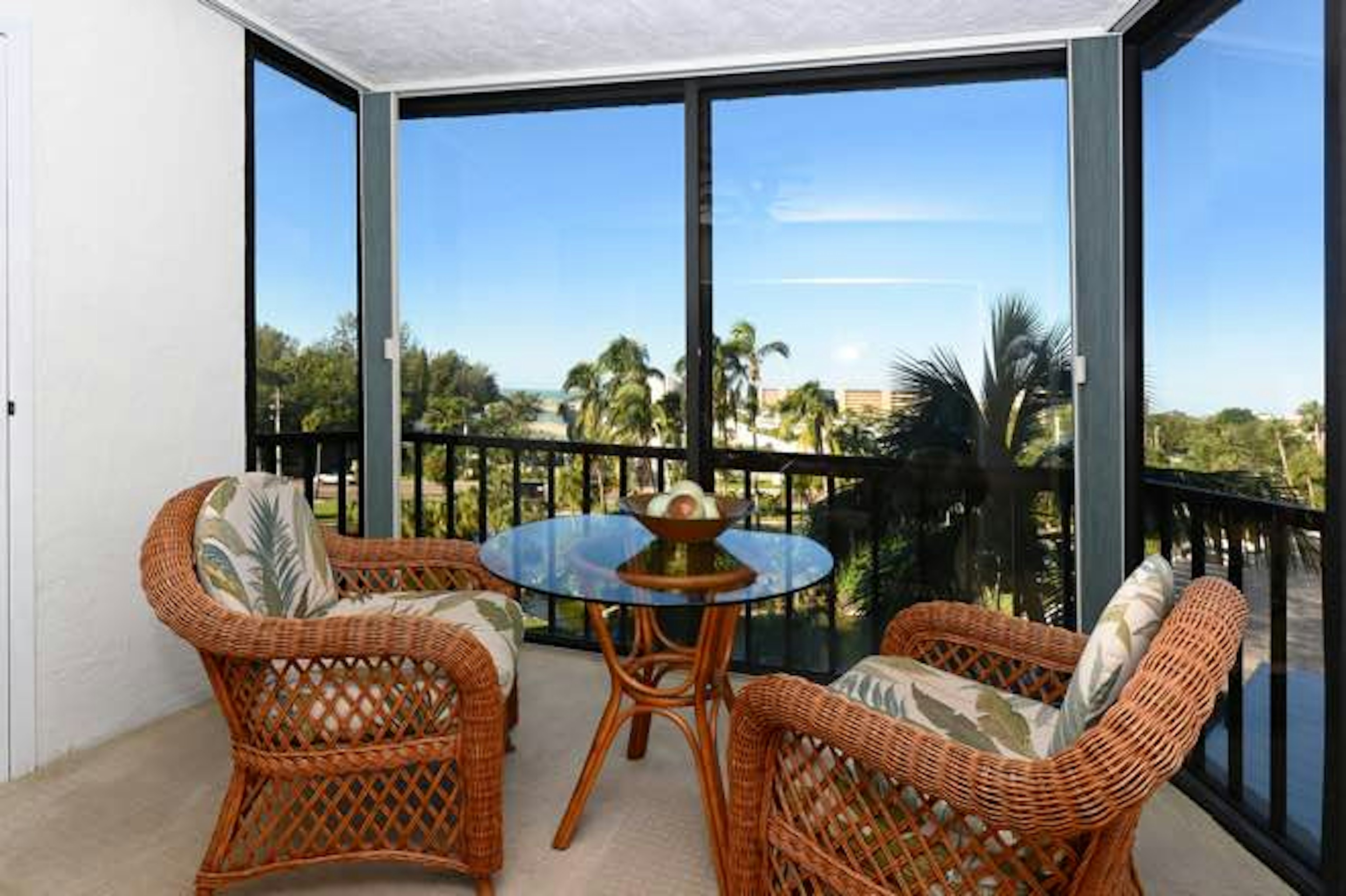Screened-in terrace with Views