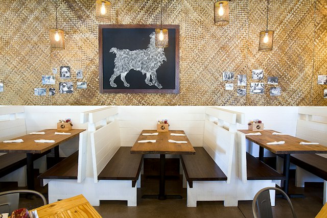 Stray Dog Bar & Grill image 4