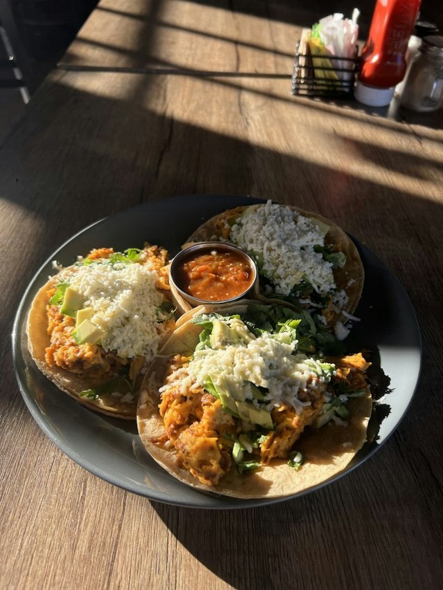 Oaks Eatery image 2