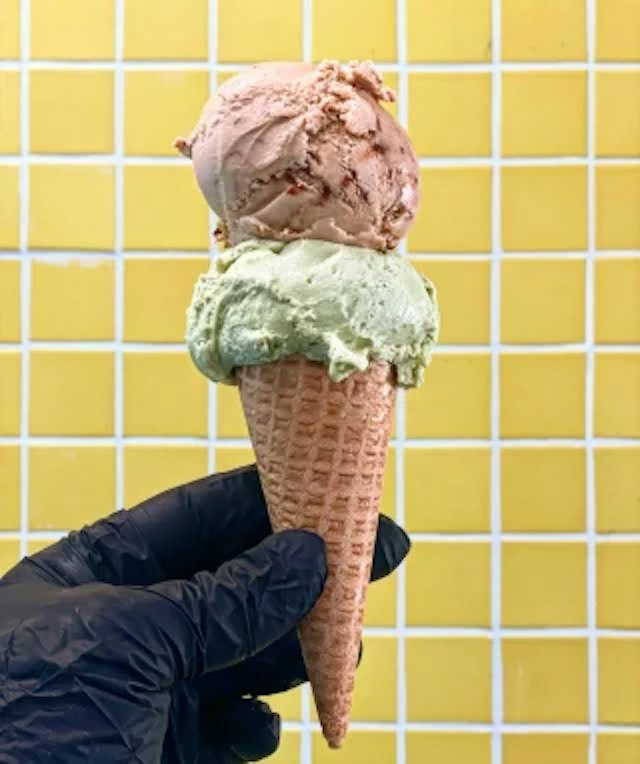 Neon Moon Gelato image 1