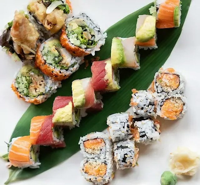Sushi Yoshi image 4