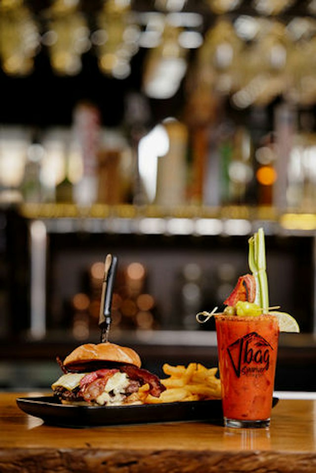 Village Bar & Grill Sunriver image 3