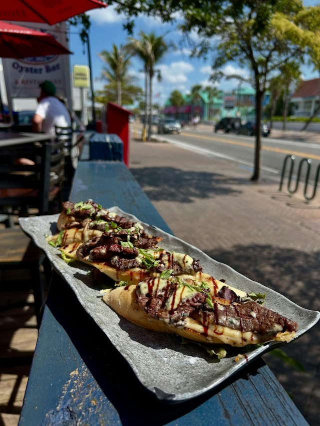 Siesta Key Oyster Bar image 6