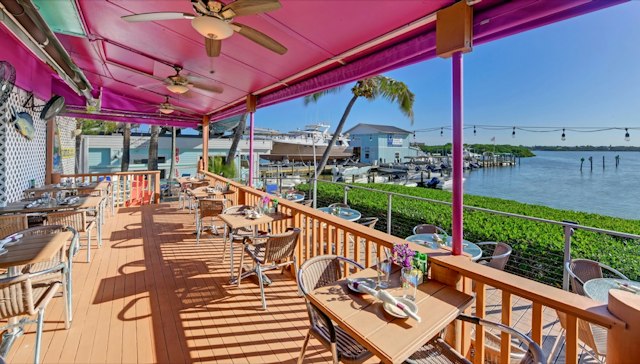Turtle's Restaurant image 3