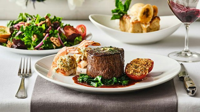 Fleming's Prime Steakhouse & Wine Bar image 5