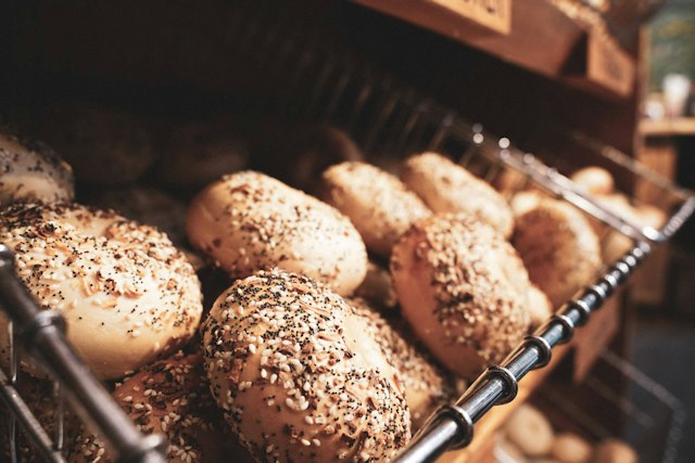 Pearl Street Bagels image 1