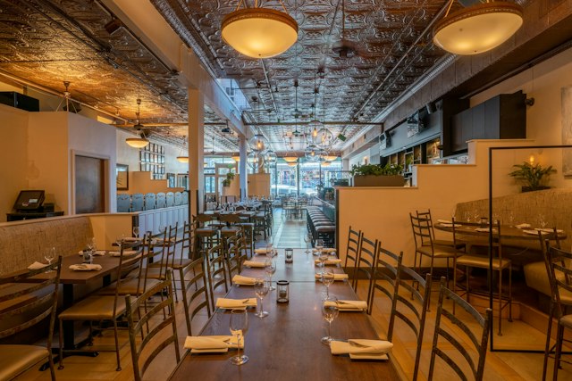 350 Main Brasserie image 5
