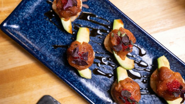 Yuki Yama Sushi image 14