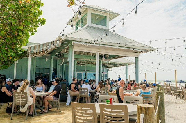 Sandbar Restaurant image 4
