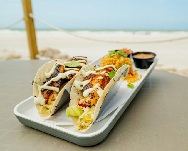 Sandbar Restaurant image 3