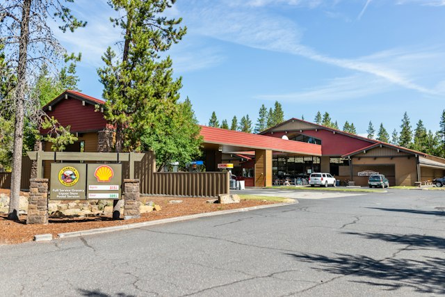 Sunriver Marketplace image 2