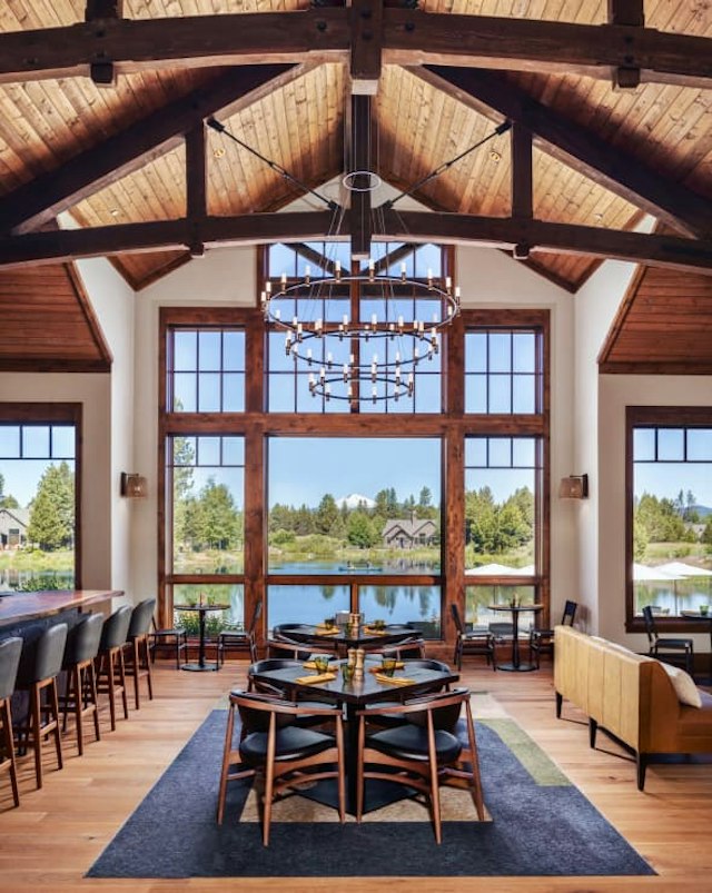 Lake House image 7