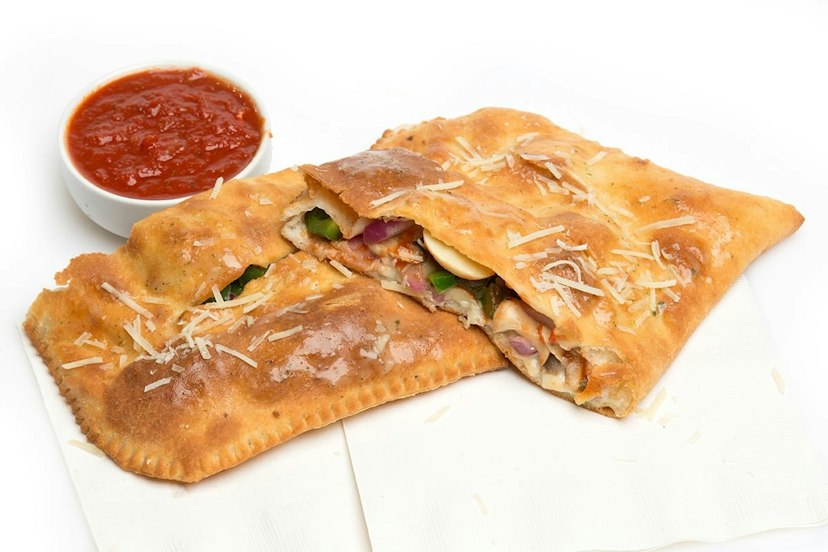 Ledo Pizza, Pasta & Pub image 1