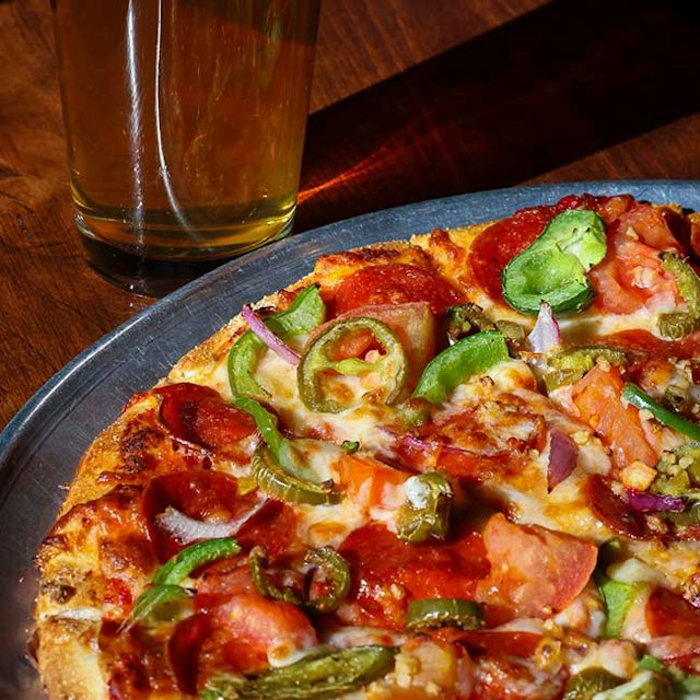 Smoky Mountain Pizzeria Grill image 8