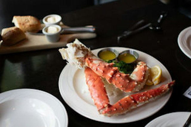 Russell's Steak & Seafood image 2