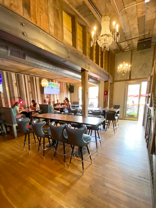 No Name Saloon & Annex Burger image 13