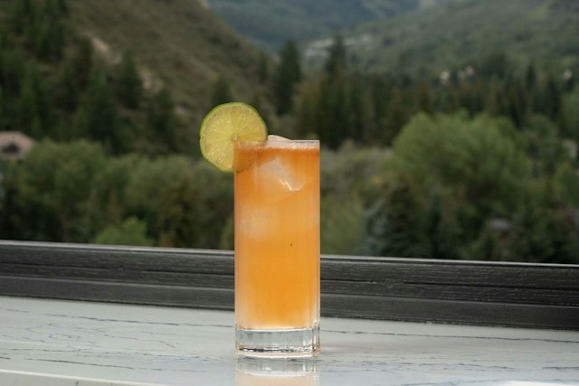 Lookout Bar image 4
