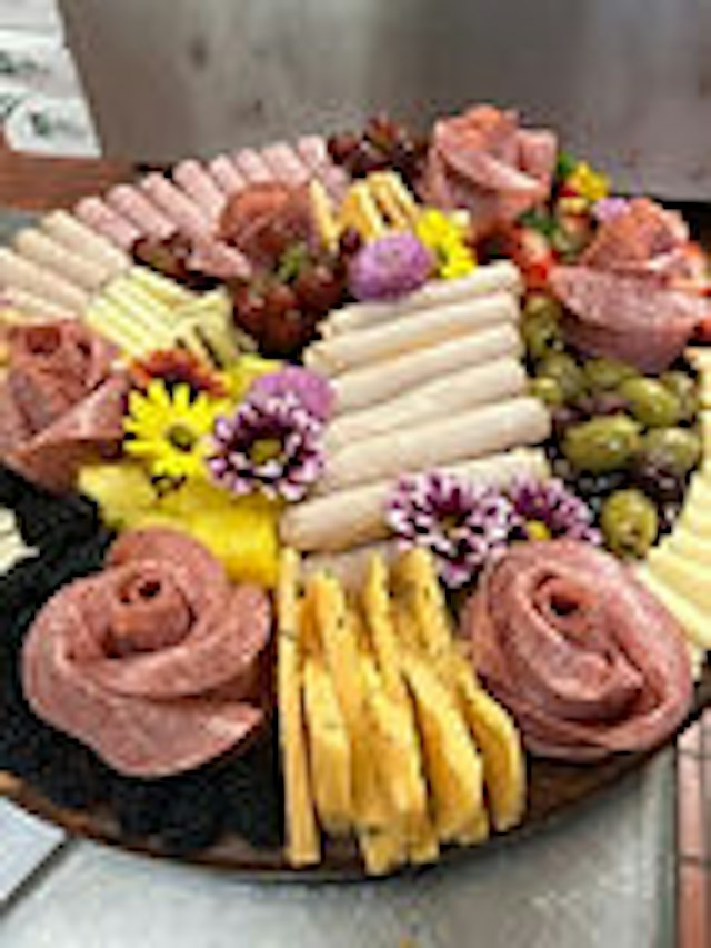 Skip's Restaurant & Catering image 4