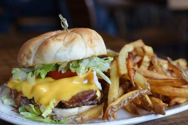 Stillwest Brewery & Grill image 1