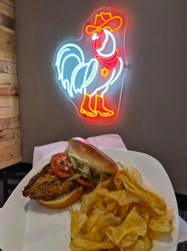 The Rowdy Rooster Bar & Grille image 4
