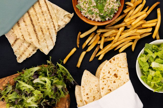 Kefi Fast Fresh Mediterranean image 5