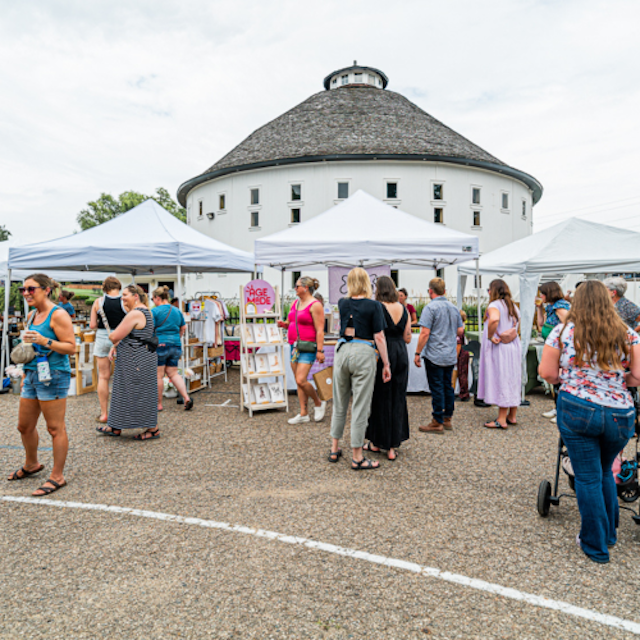 Round Barn Winery & Estate image 6