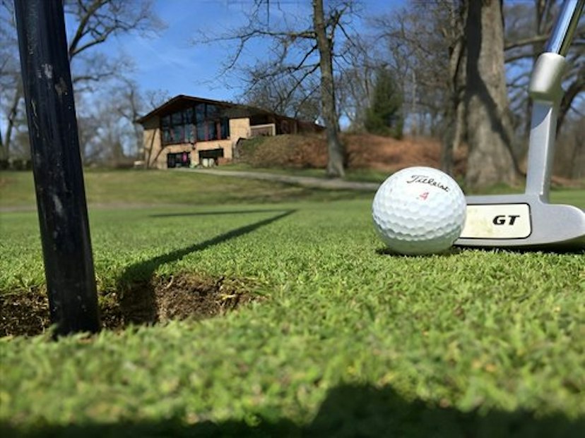 Grand Beach Golf Course image 2