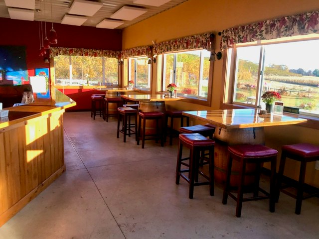 Moonrise Winery image 10