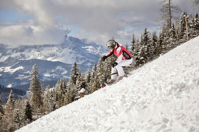 Roger's Snowbike Rentals image 5