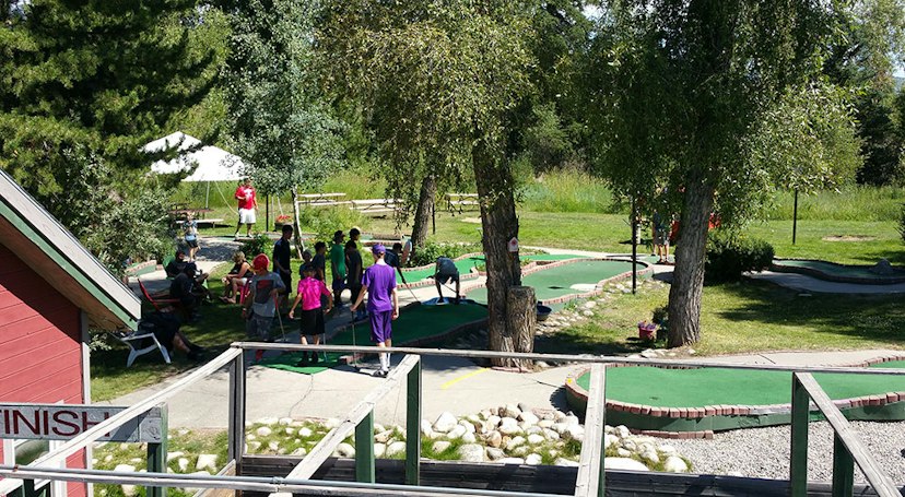 Amaze'n Steamboat Family Fun Park image 3