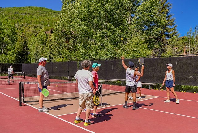 Golden Peak Pickleball Center image 4