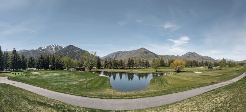Bigwood Golf Course image 1