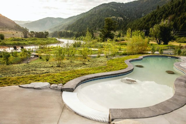 Astoria Hot Springs and Park image 13