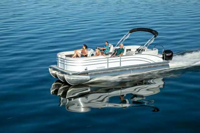 Lake Life Boat Rentals image 5