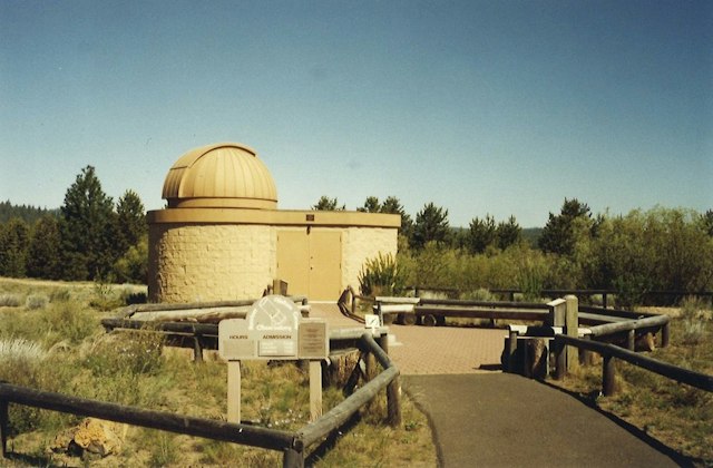 Sunriver Nature Center & Observatory image 12
