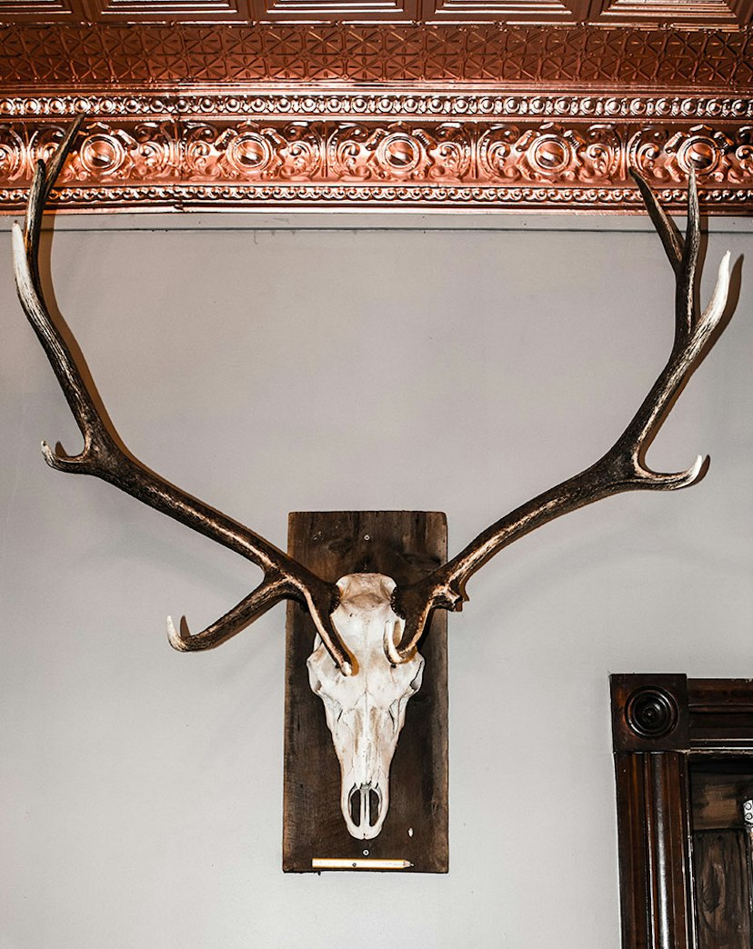 Sisters Saloon & Ranch Grill image 1