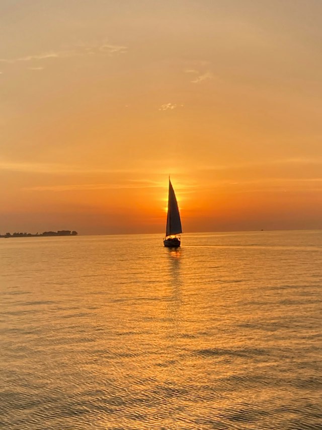 Flip Flops Sailing image 9