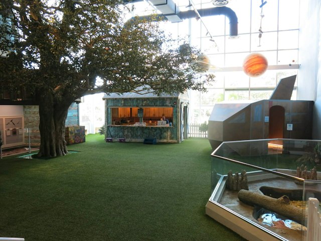 Bishop Museum of Science and Nature image 7