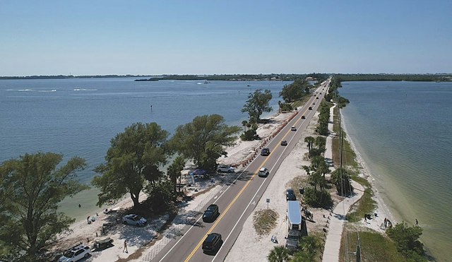 Seaside Island Adventures image 11