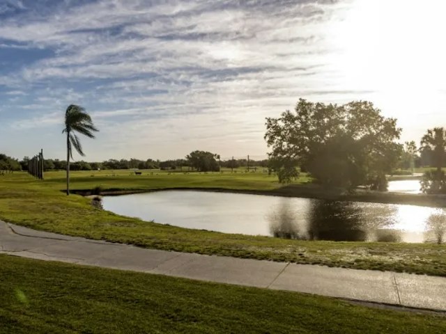 Manatee Golf Course image 6